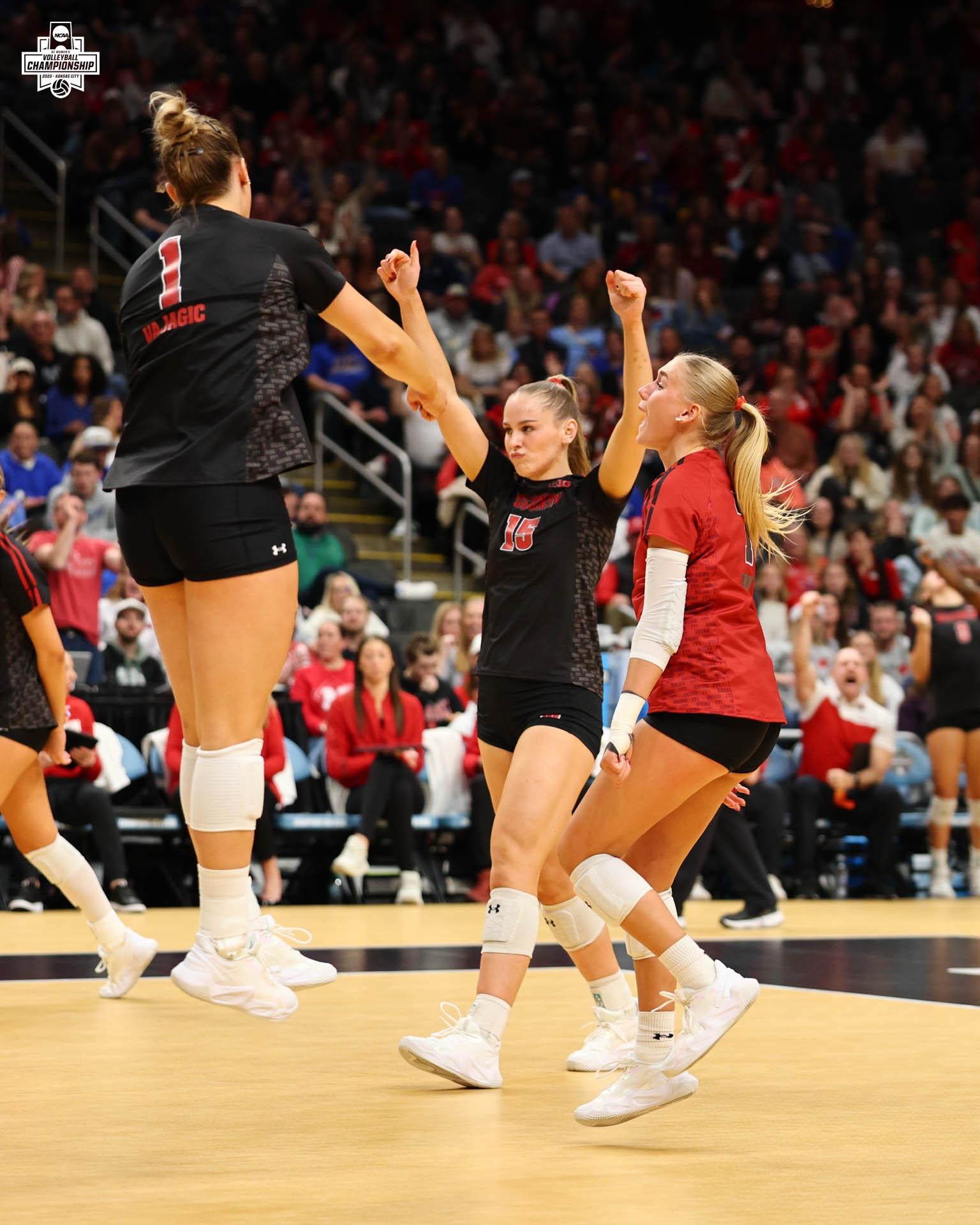 Mimi Colyer plays for Wisconsin